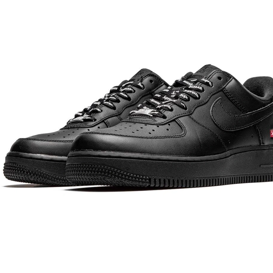 Supreme Low Black Air Nike Force 1 0818